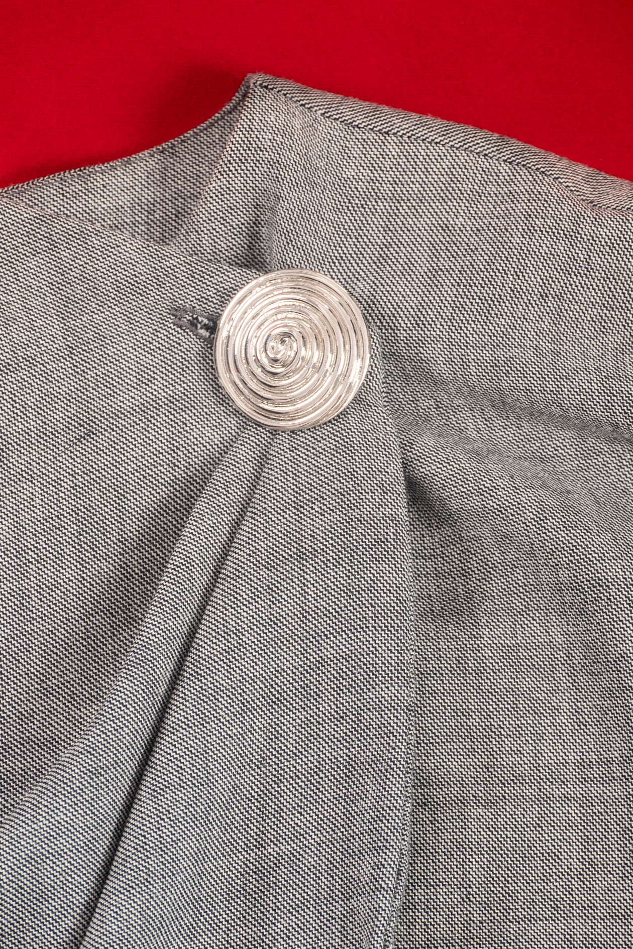Arya Cape Grey