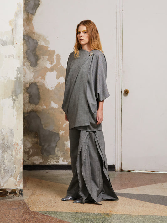 Arya Cape Grey