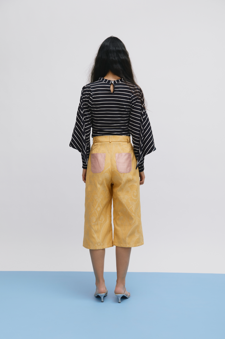 Capri Pants